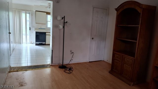 65 Hamilton St 2, East Orange City, NJ 07017