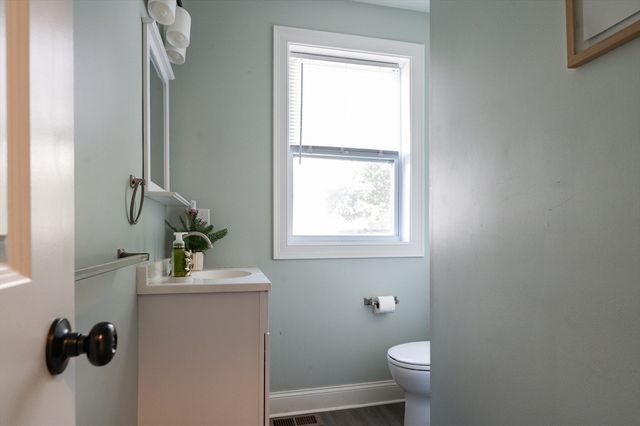 28 Mink Rd, Providence, RI 02908