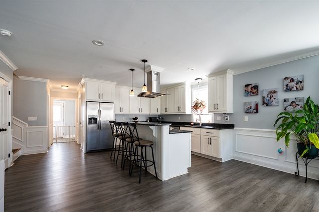 28 Mink Rd, Providence, RI 02908