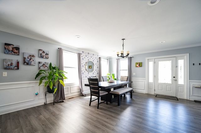 28 Mink Rd, Providence, RI 02908