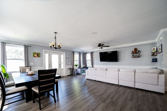 28 Mink Rd, Providence, RI 02908