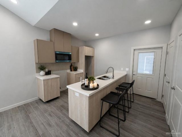 707 Coves Lane 1, Weslaco, TX 78599