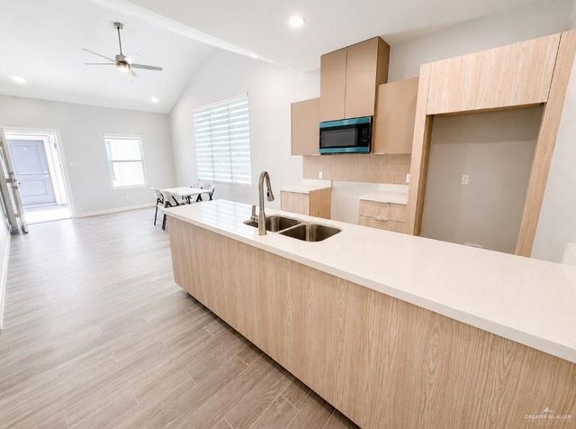 707 Coves Lane 1, Weslaco, TX 78599