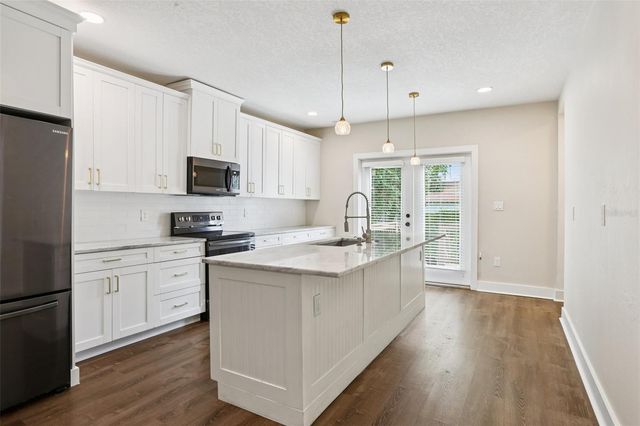 1209 E E 17TH AVE AVENUE, Tampa, FL 33605