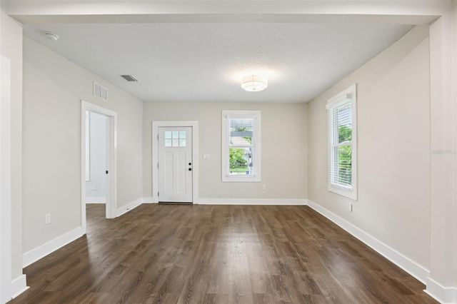 1209 E E 17TH AVE AVENUE, Tampa, FL 33605