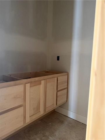 19873 W 114th Place, Olathe, KS 66061