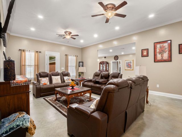 544 Francis Moses Rd, Deridder, LA 70634