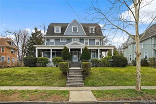9 Ridgeview Avenue, White Plains, NY 10606