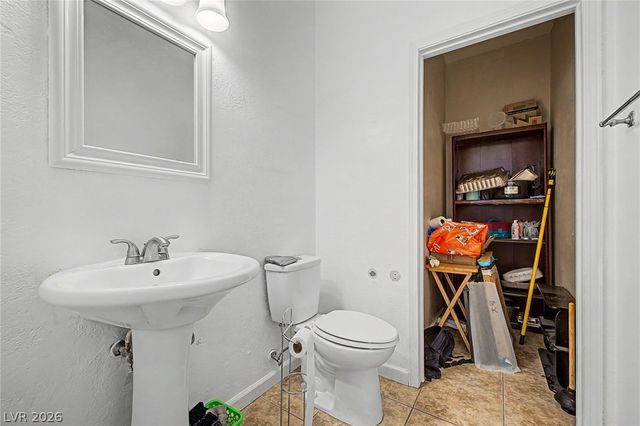 5924 Moondance Court, Henderson, NV 89011