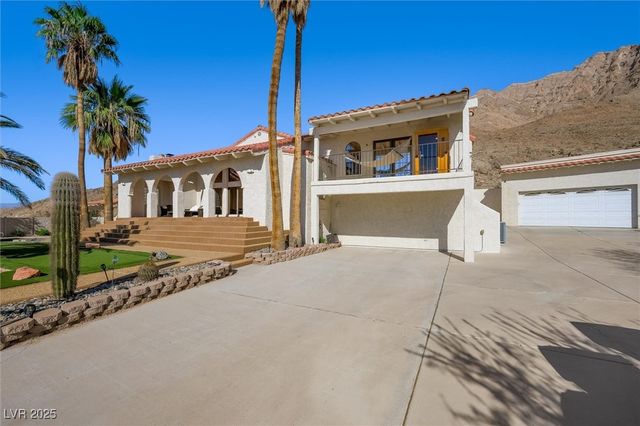 672 North Los Feliz Street, Las Vegas, NV 89110