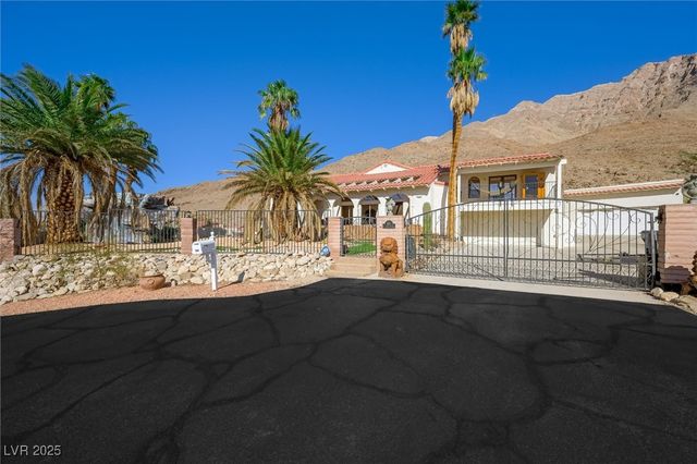 672 North Los Feliz Street, Las Vegas, NV 89110