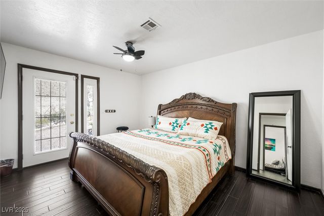 672 North Los Feliz Street, Las Vegas, NV 89110