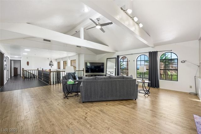 672 North Los Feliz Street, Las Vegas, NV 89110