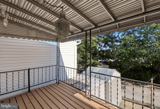 3512 CHURCHILL LN, Philadelphia, PA 19114