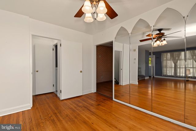 3512 CHURCHILL LN, Philadelphia, PA 19114