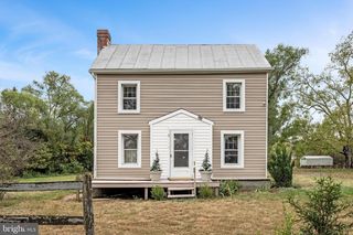 100 SHADY LN, Strasburg, VA 22657