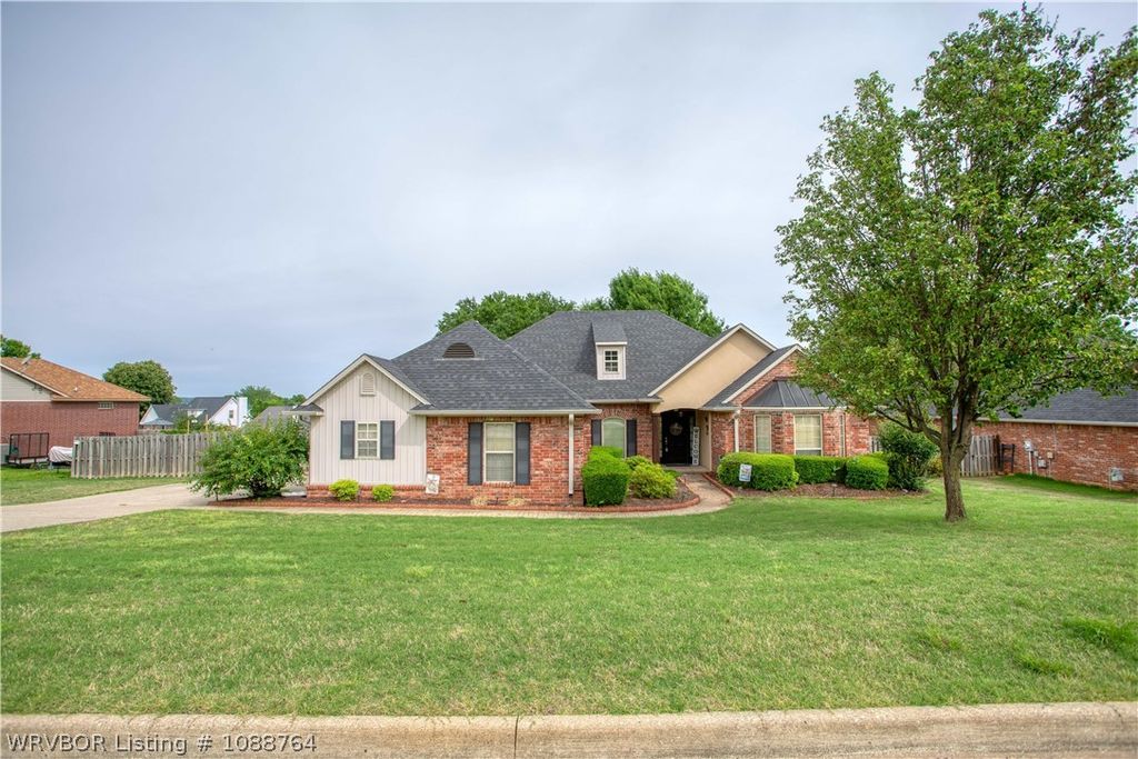 3300 Osprey Drive, Greenwood, AR 72936