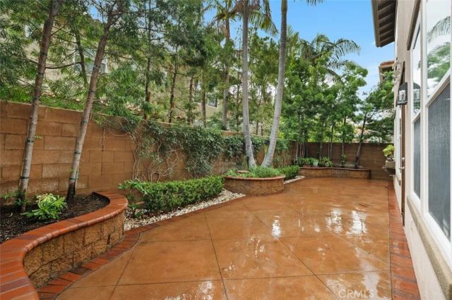 31 Dinuba, Irvine, CA 92602