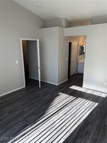 5208 STANDING ROCK Place, Las Vegas, NV 89130