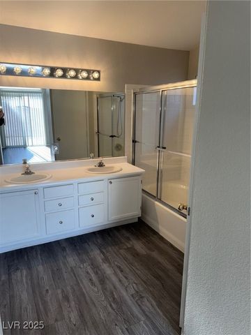 5208 STANDING ROCK Place, Las Vegas, NV 89130