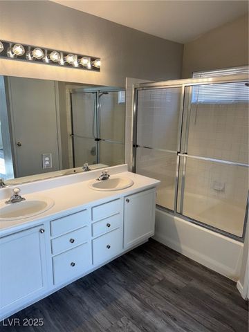 5208 STANDING ROCK Place, Las Vegas, NV 89130