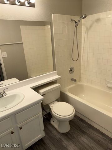 5208 STANDING ROCK Place, Las Vegas, NV 89130