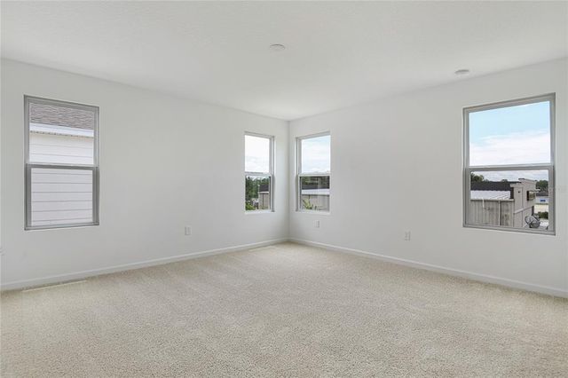 808 LAKE DELL ROAD, Dundee, FL 33838