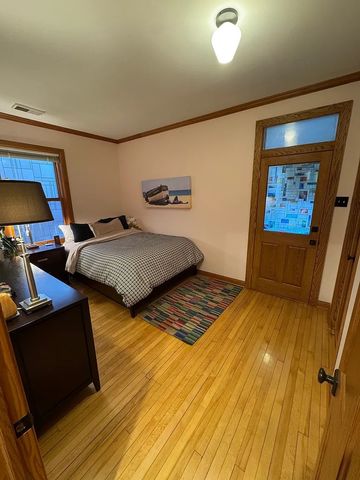852 W Diversey Parkway 3F, Chicago, IL 60614