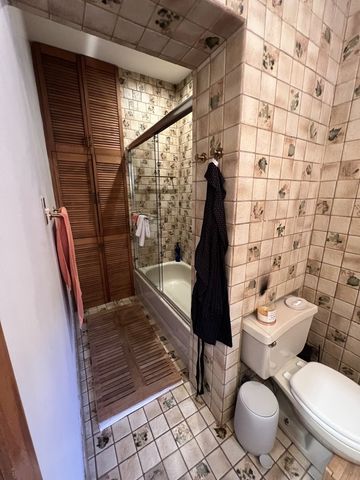 852 W Diversey Parkway 3F, Chicago, IL 60614