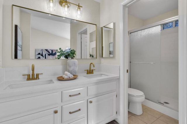 4711 Stuart St, Rocklin, CA 95765