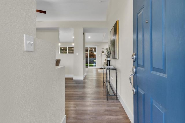 4711 Stuart St, Rocklin, CA 95765