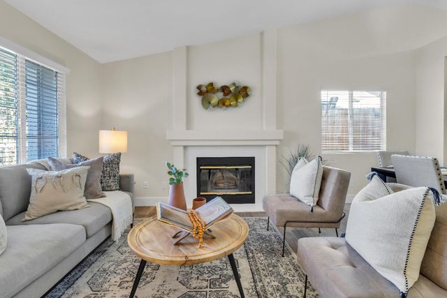 4711 Stuart St, Rocklin, CA 95765