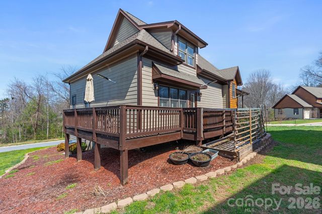 11 Trevors Trail, Asheville, NC 28806