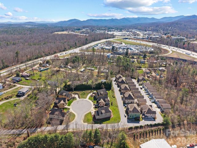 11 Trevors Trail, Asheville, NC 28806