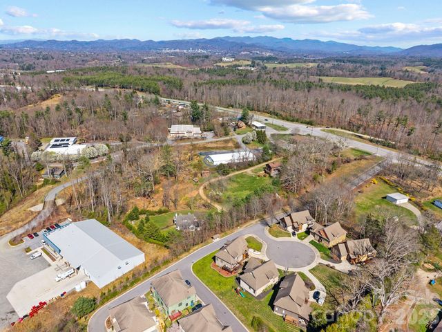 11 Trevors Trail, Asheville, NC 28806