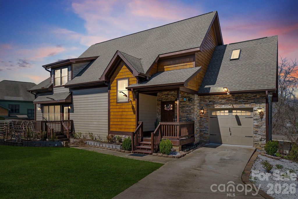 11 Trevors Trail, Asheville, NC 28806