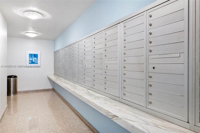 3 Island Ave 07B, Miami Beach, FL 33139