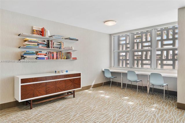 3 Island Ave 07B, Miami Beach, FL 33139