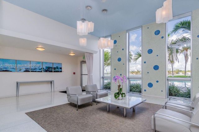 3 Island Ave 07B, Miami Beach, FL 33139