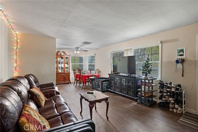 340 Western, Bakersfield, CA 93309