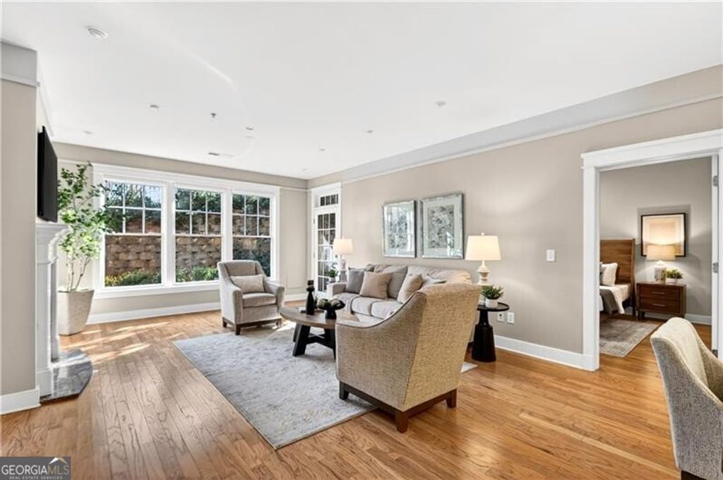 273 12th Street NE 110, Atlanta, GA 30309