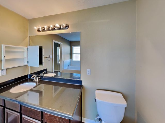 8119 Silent Deep Drive, Rosenberg, TX 77469