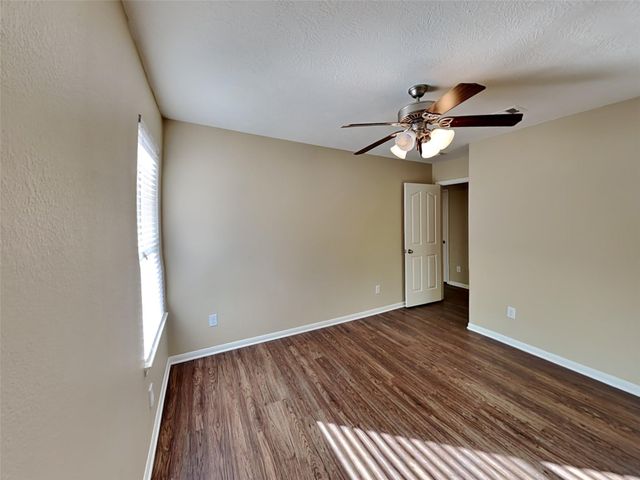 8119 Silent Deep Drive, Rosenberg, TX 77469