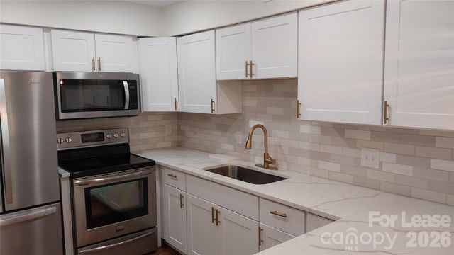 7411 Ashfield Court, Charlotte, NC 28226