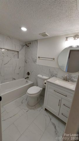 7411 Ashfield Court, Charlotte, NC 28226