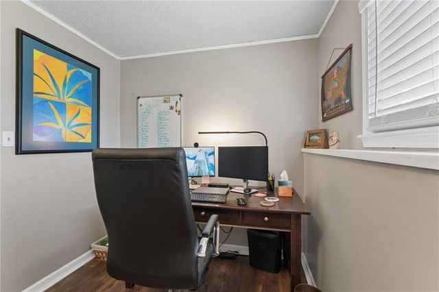 506 W King Street, Spring Hill, KS 66083