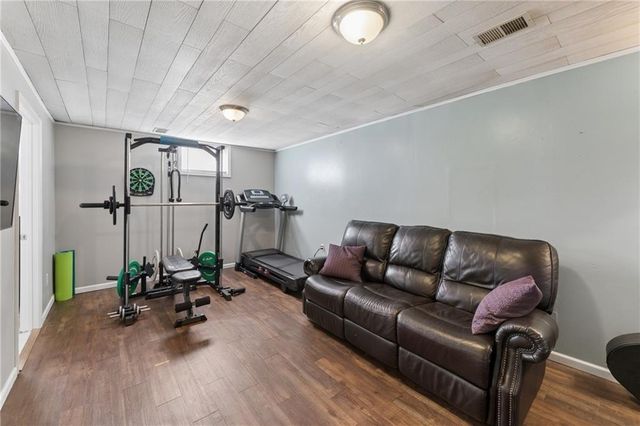 506 W King Street, Spring Hill, KS 66083