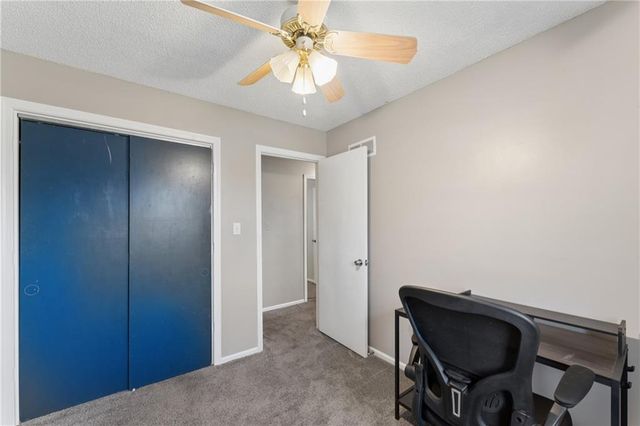 506 W King Street, Spring Hill, KS 66083