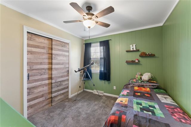 506 W King Street, Spring Hill, KS 66083