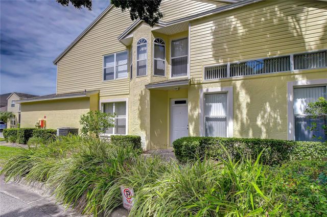 1050 STARKEY ROAD 2105, Largo, FL 33771